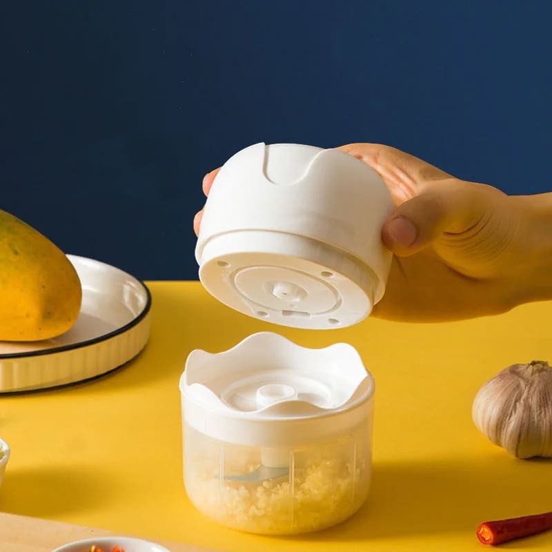 Processador de Alimentos Mini Elétrico USB Portátil - Ideal para Cozinha e Lanches