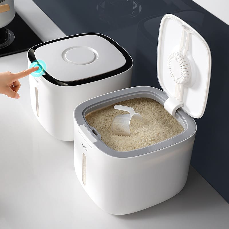 Recipiente para Armazenamento de Alimentos com Tampa Automática