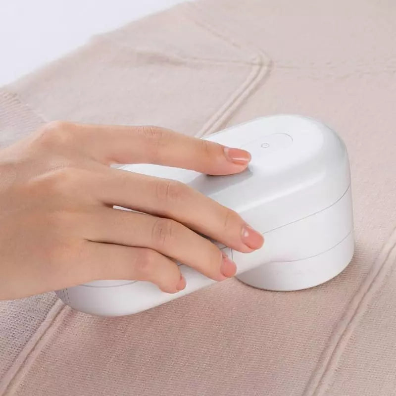 Removedor Elétrico de Pelos e Plumas - Depilador para Roupas e Estofados