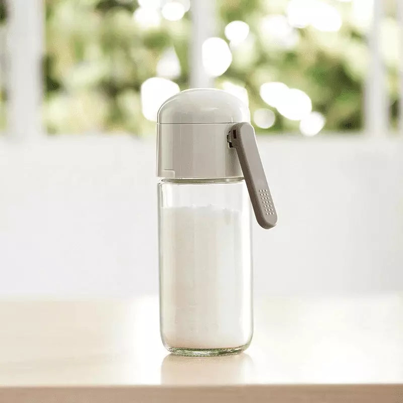 Saleiro Porta Sal e Temperos com Medidor - Utensílio de Cozinha Prático