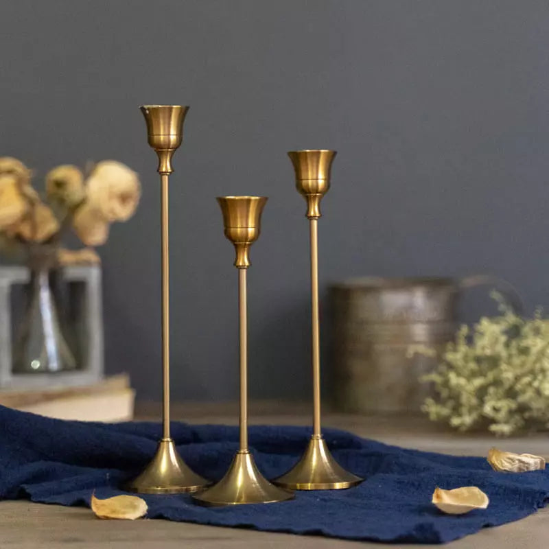 Suporte de Velas Retro Decorativo - Castiçais Elegantes para Decoração de Interiores