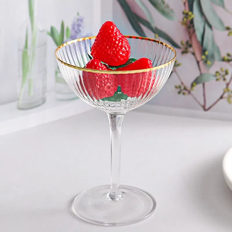 Taça de Vidro para Sobremesa com Borda Dourada - Elegante e Sofisticada