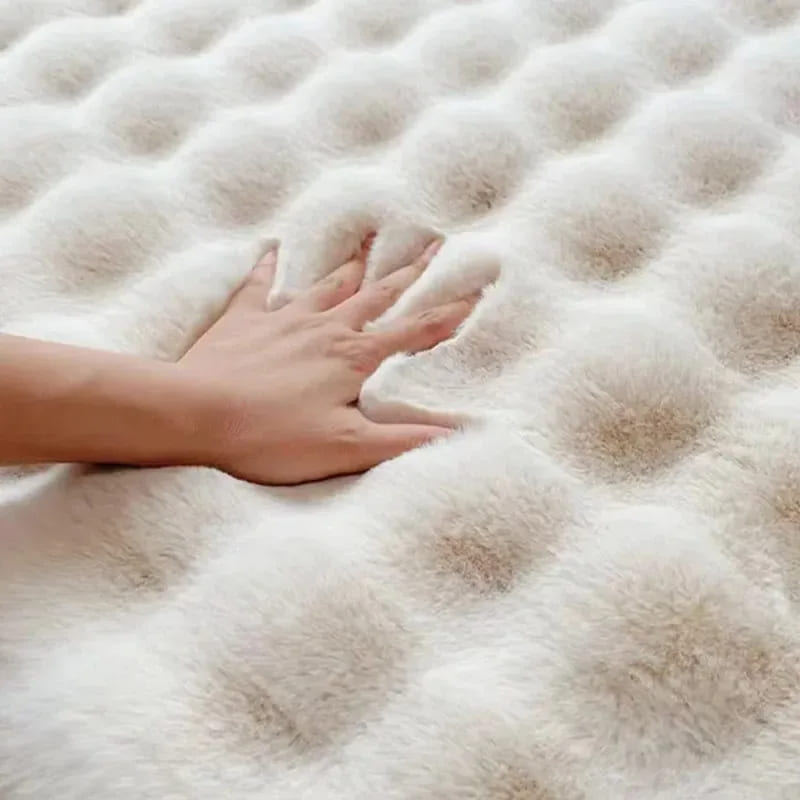 Tapete Antiderrapante Peludo para Sala e Quarto em Pelúcia