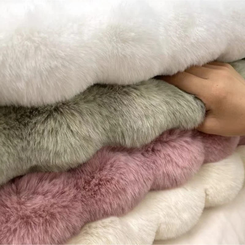 Tapete Antiderrapante Peludo para Sala e Quarto em Pelúcia