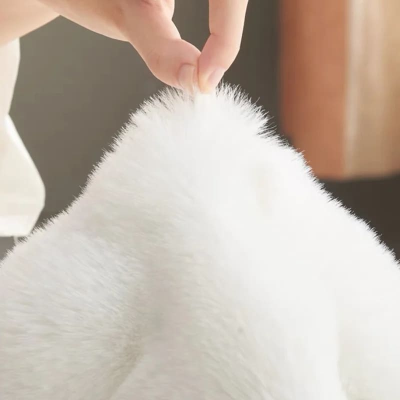 Tapete Antiderrapante Peludo para Sala e Quarto em Pelúcia