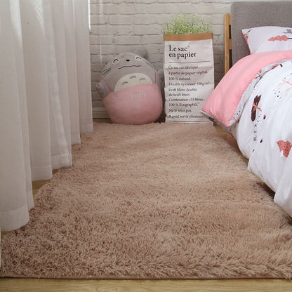Tapete Felpudo Liso em Cáqui - Ideal para Decoração de Interiores
