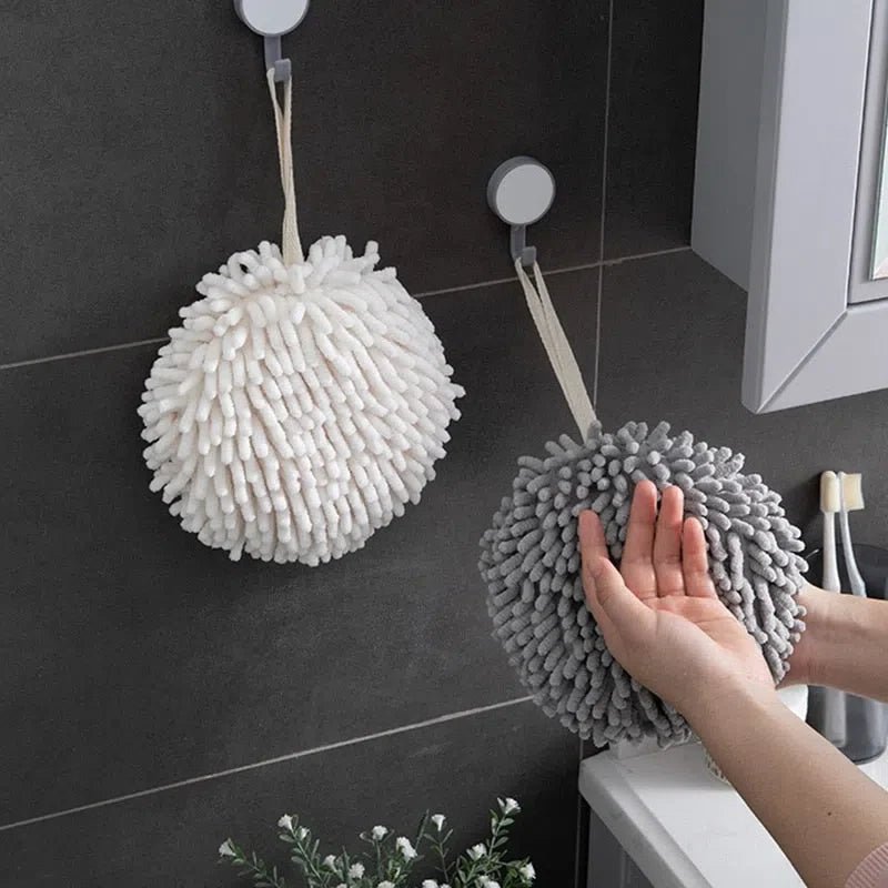 Toalhas de Mão com Pompom em Chenille - Conforto e Estilo para Sua Decoração