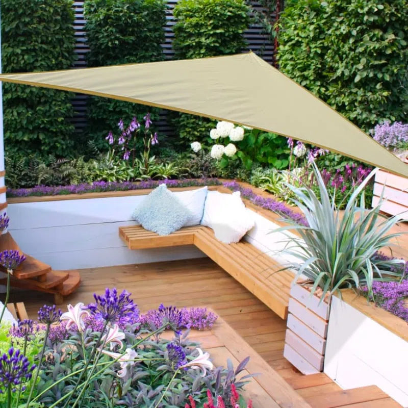 Toldo Impermeável Triangular para Proteção de Área Externa