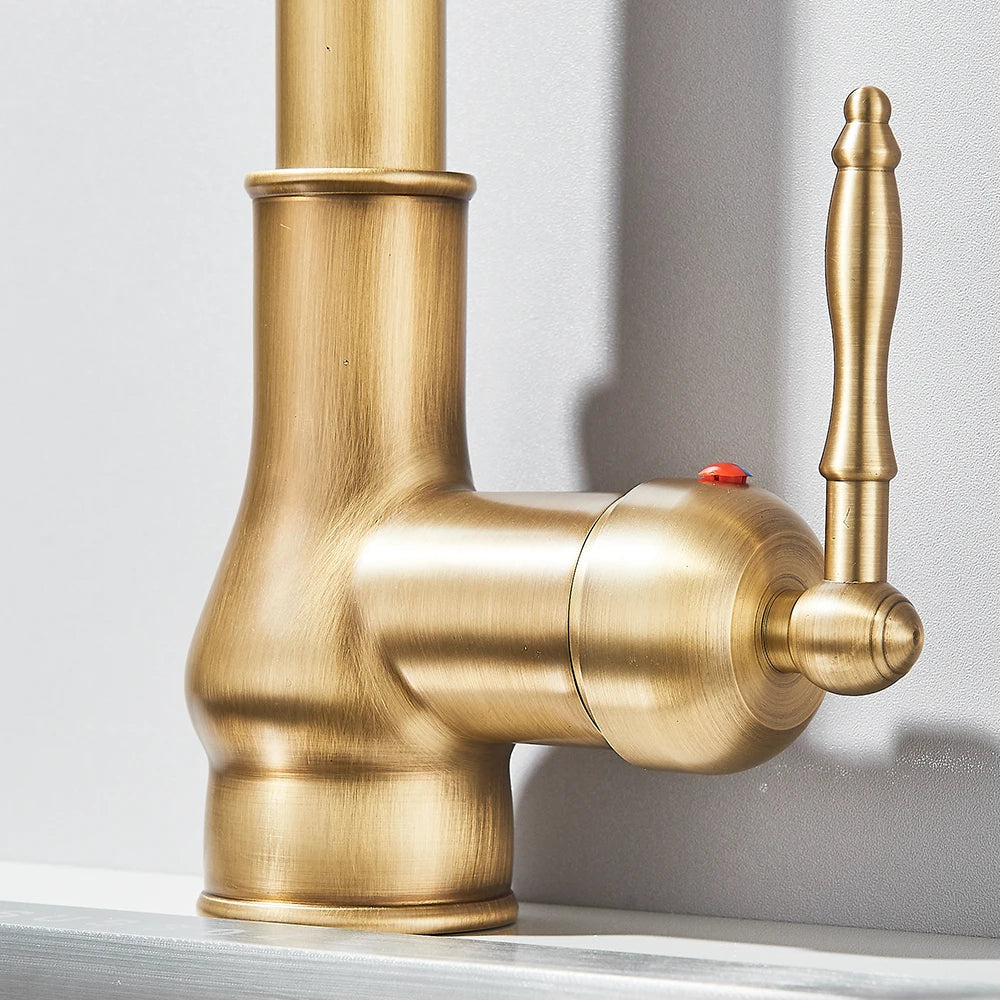 Torneira Monocomando Gourmet para Cozinha - Modelo Lumina