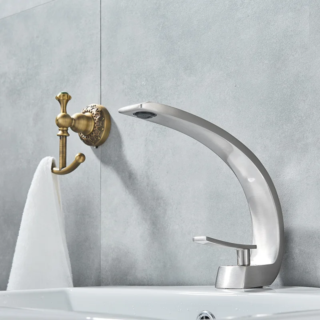 Torneira Monocomando Luxuosa para Banheiro - Design Moderno e Funcional