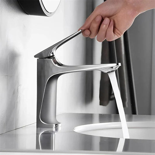 Torneira Monocomando para Banheiro Detalhada - Design Moderno e Funcional
