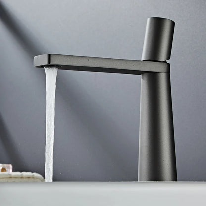 Torneira Monocomando para Cozinha Gourmet com Acabamento Moderno