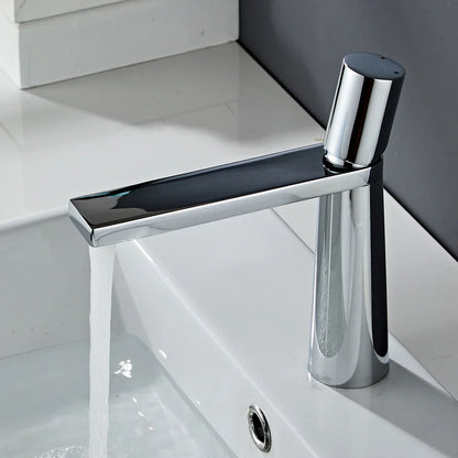 Torneira Monocomando para Cozinha Gourmet com Acabamento Moderno