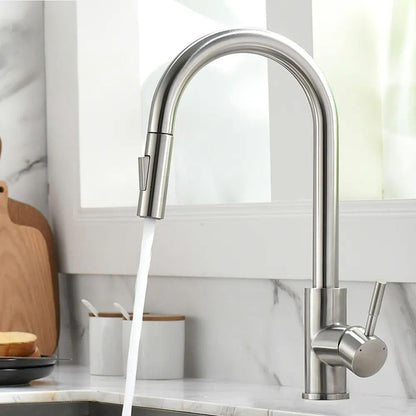 Torneira de Cozinha Moderna - Modelo Verona com Acabamento Elegante