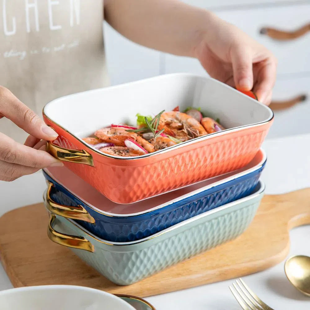 Travessa de Cerâmica Francesa com Alças Douradas - Utensílio de Cozinha Elegante