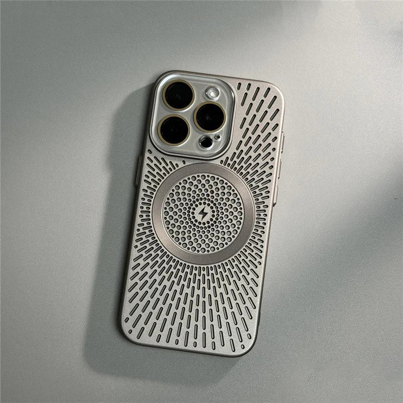 Capa para iPhone com Dissipação de Calor e Compatibilidade com Carregamento MagSafe