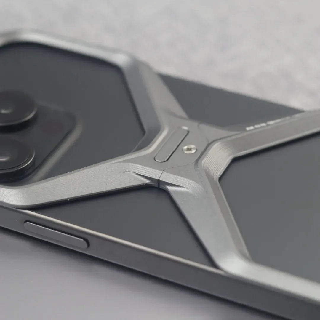 Capa para iPhone em Alumínio Reforçado - Proteção Durável e Estilo Moderno