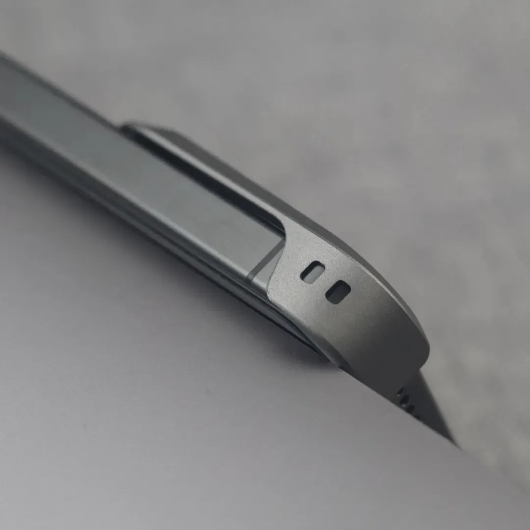 Capa para iPhone em Alumínio Reforçado - Proteção Durável e Estilo Moderno