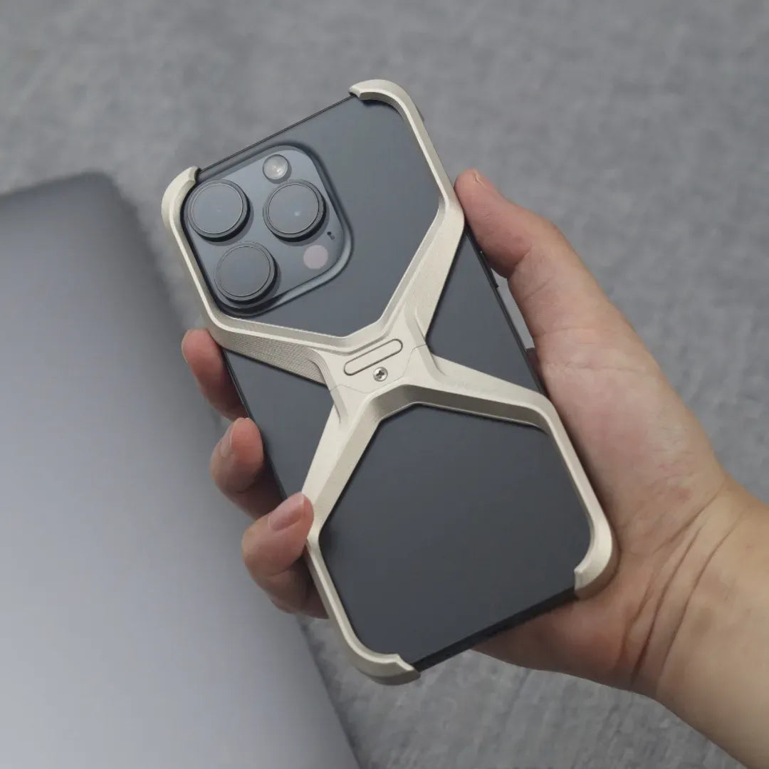 Capa para iPhone em Alumínio Reforçado - Proteção Durável e Estilo Moderno