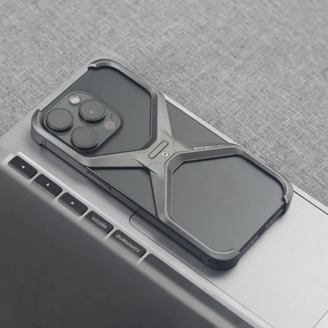 Capa para iPhone em Alumínio Reforçado - Proteção Durável e Estilo Moderno