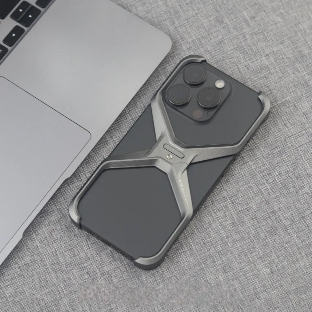 Capa para iPhone em Alumínio Reforçado - Proteção Durável e Estilo Moderno