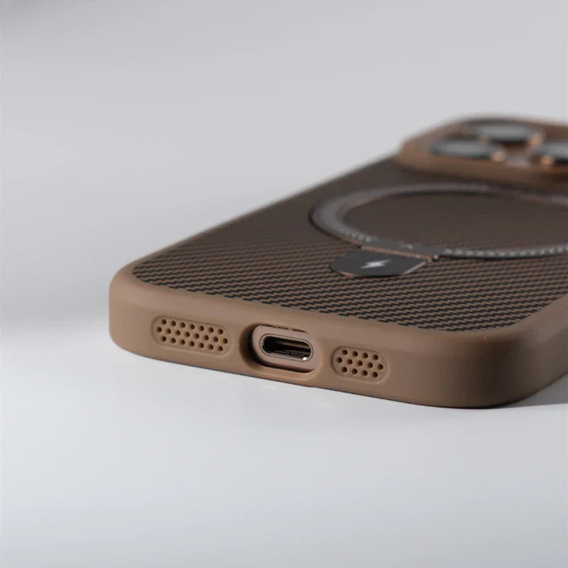 Capa para iPhone em Fibra de Carbono Anti-Impacto com Suporte para Carregamento MagSafe