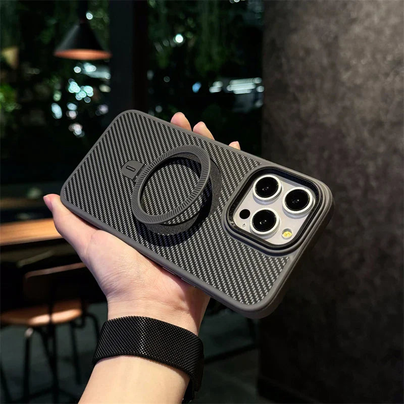 Capa Resistente para iPhone em Fibra de Carbono com Compatibilidade MagSafe