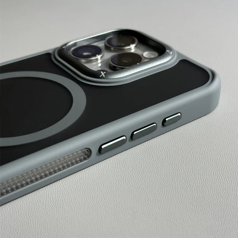 Capa Transparente Minimalista para iPhone com Carregamento MagSafe