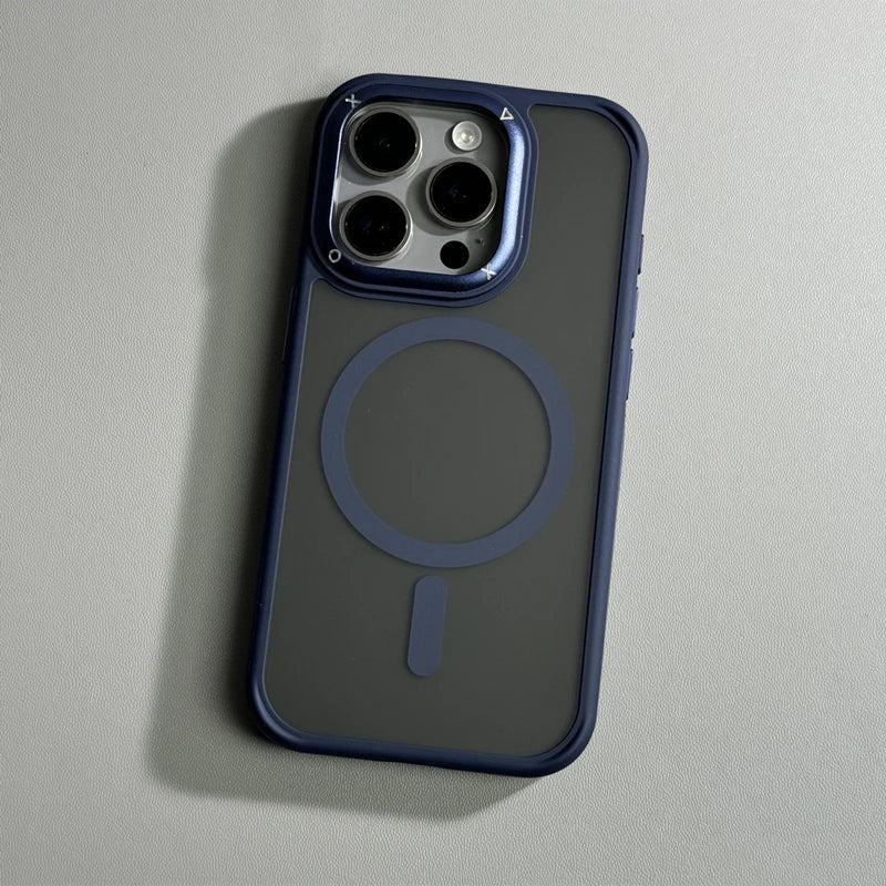 Capa Transparente Minimalista para iPhone com Carregamento MagSafe