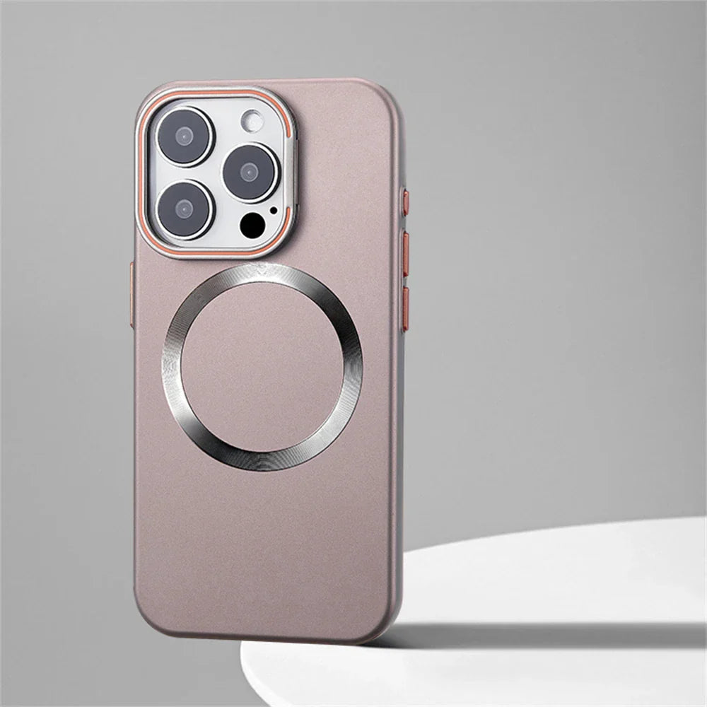 Capinha Minimalista para iPhone com MagSafe - Estilo e Proteção