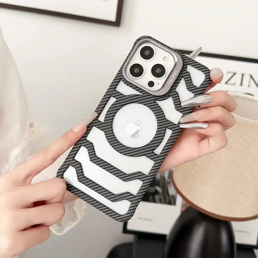 Capinha para iPhone em Carbono com Dissipação de Calor e Compatibilidade MagSafe