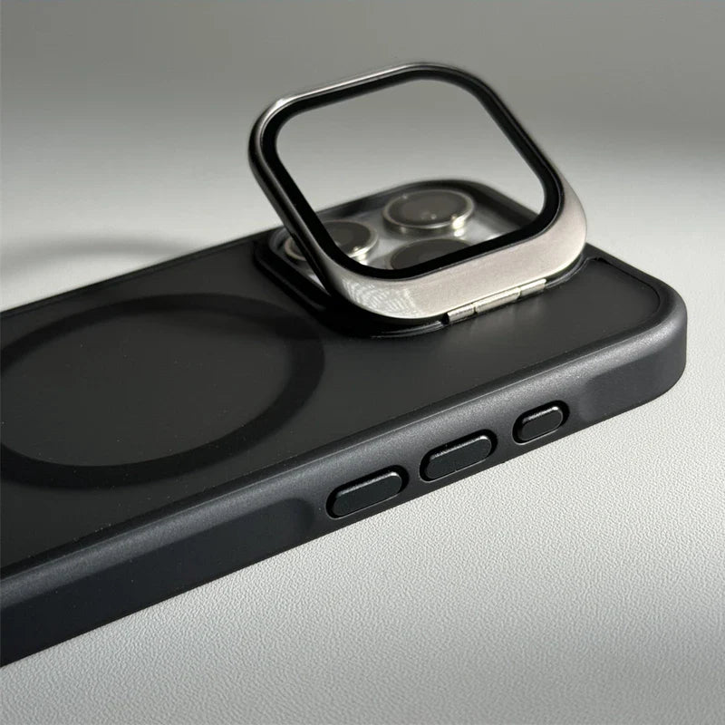 Capinha para iPhone Nano Ultra com proteção para câmeras e compatível com MagSafe