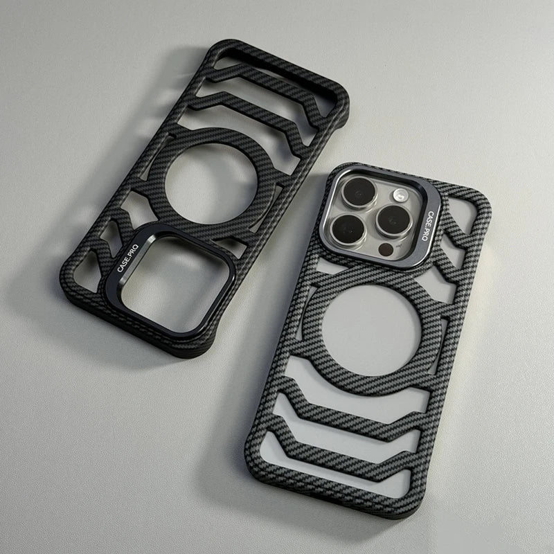 Capinha Slim Carbon para iPhone com Carregamento MagSafe
