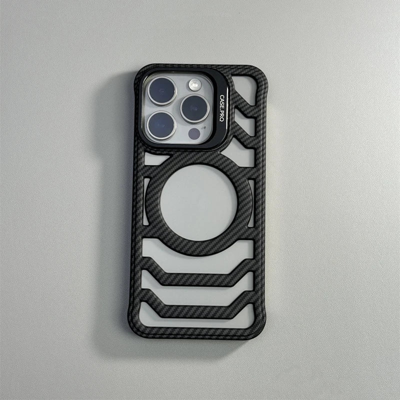 Capinha Slim Carbon para iPhone com Carregamento MagSafe