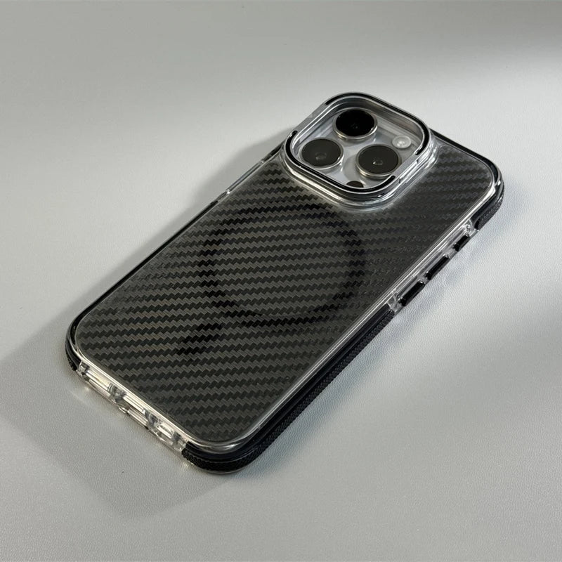 Capinha Transparente para iPhone com Fibra de Carbono e Suporte para Carregamento MagSafe