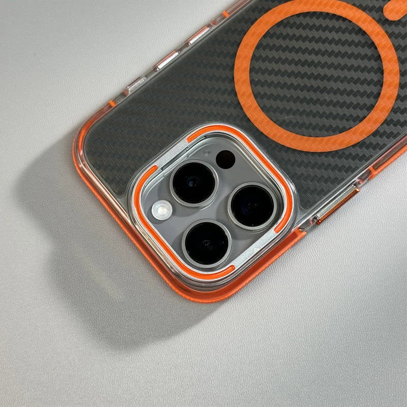 Capinha Transparente para iPhone com Fibra de Carbono e Suporte para Carregamento MagSafe