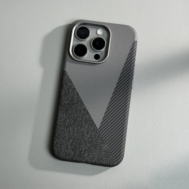 Case para iPhone em Couro e Carbono com Tecnologia de Proteção Anti-impacto