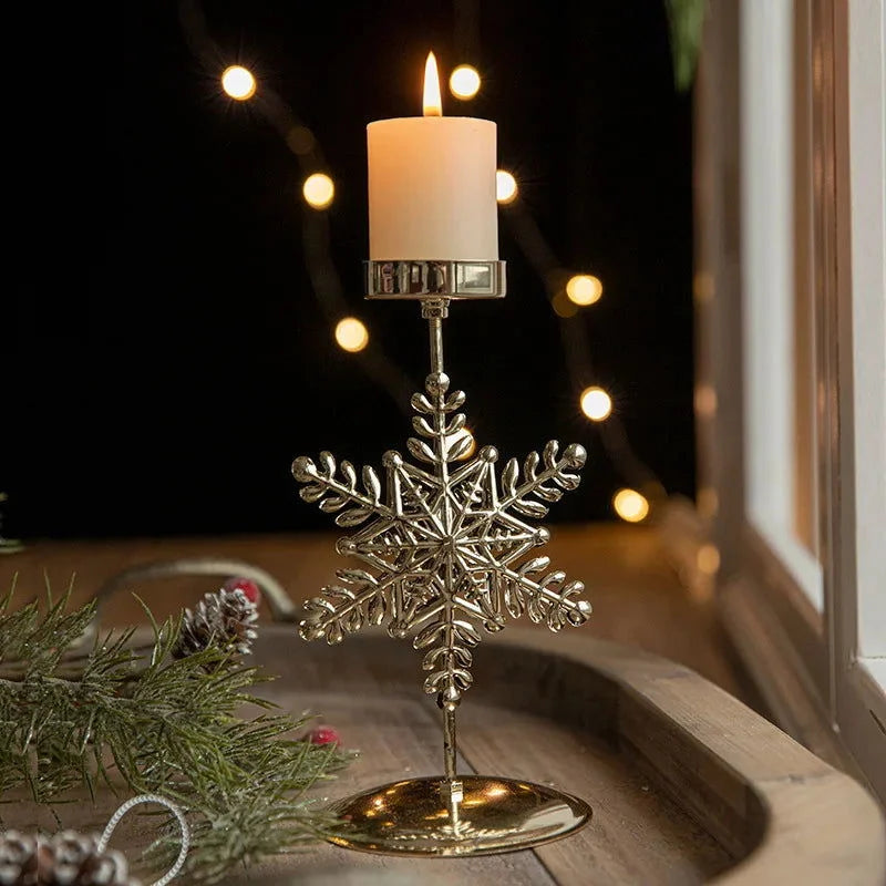 Castiçal de Ferro Dourado com Estrela e Rena para Decoração de Natal