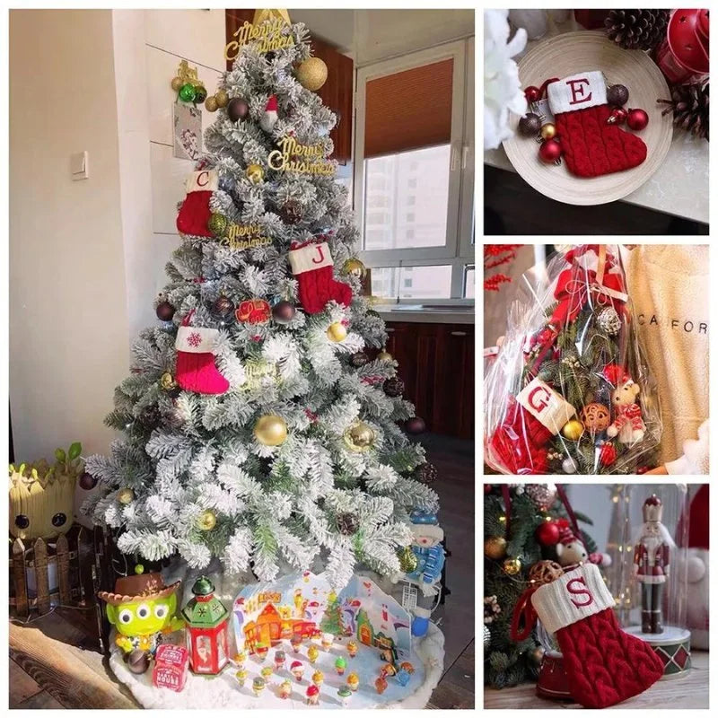 Enfeite de Meias de Natal com Letras do Alfabeto - Decoração Festiva Personalizada