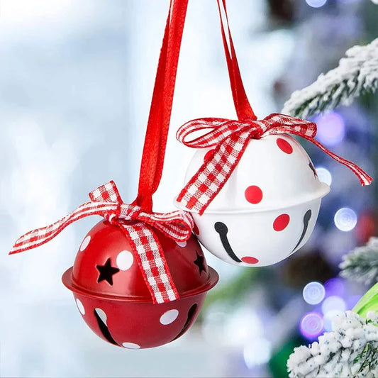 Enfeites de Natal em Metal com Sinos e Flocos de Neve - Decoração Festiva