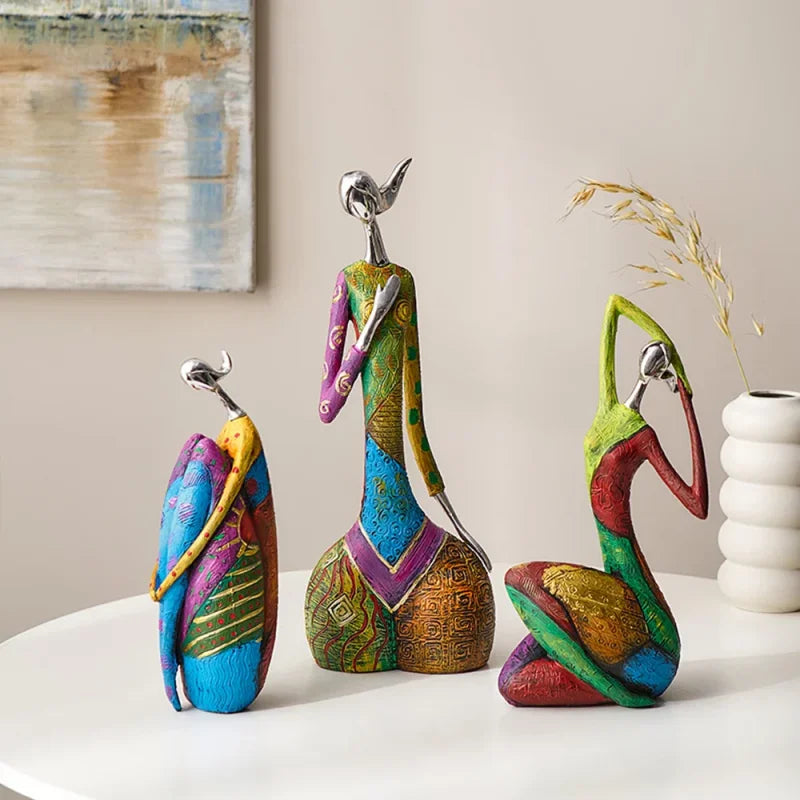 Escultura Abstrata em Resina Estilo Nórdico para Decoração de Interiores