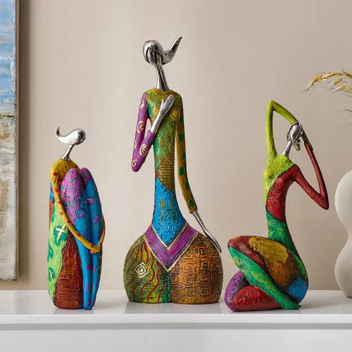 Escultura Abstrata em Resina Estilo Nórdico para Decoração de Interiores