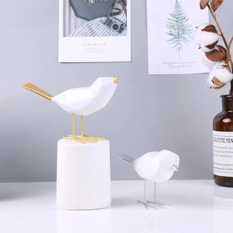 Escultura Decorativa de Pássaro Geométrico em Resina - Arte Moderna para Decoração