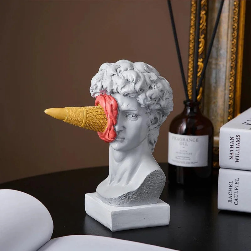 Escultura Pós-Moderna de David em Resina para Decoração - Arte Contemporânea