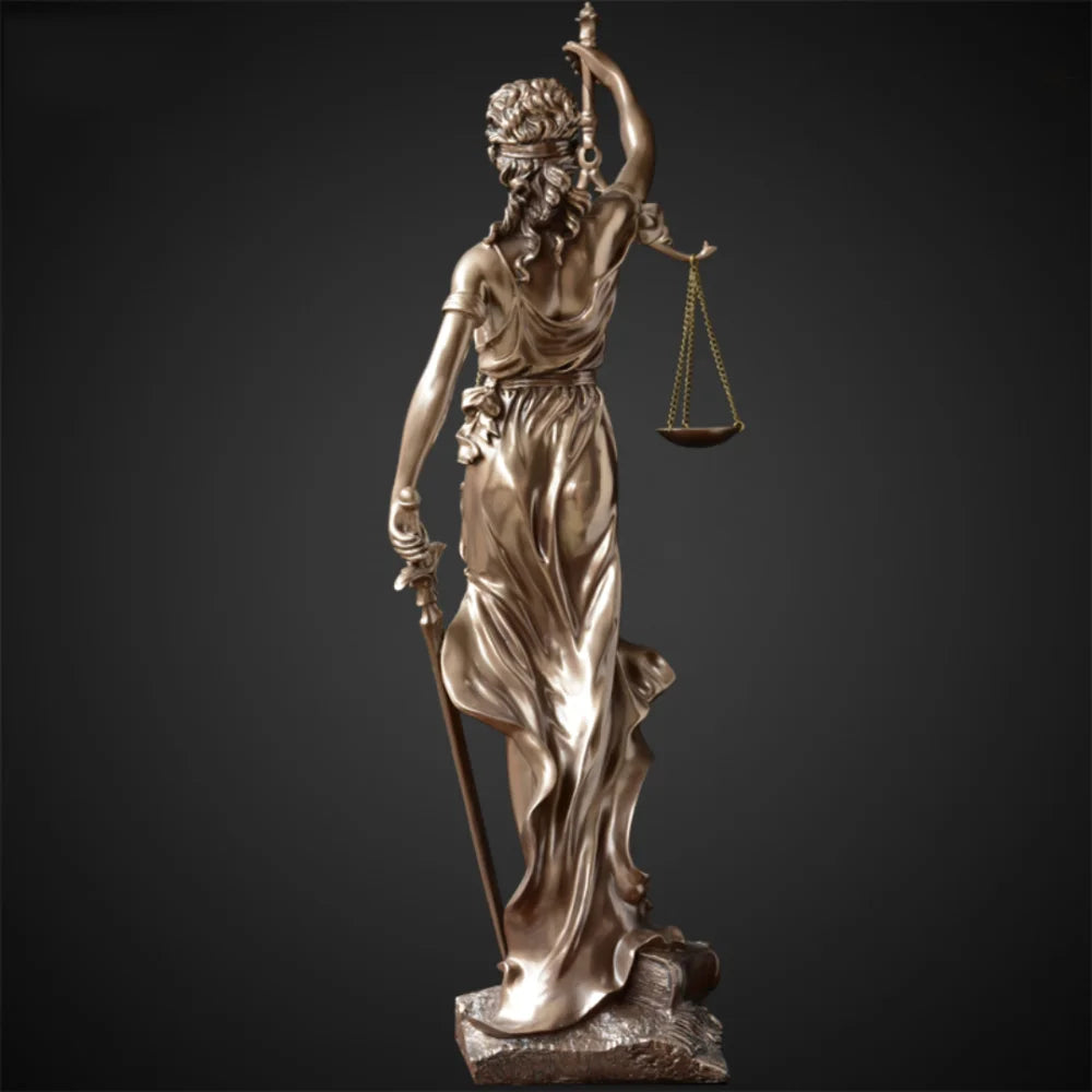 Escultura Themis Deusa da Justiça em Resina para Decoração de Interiores