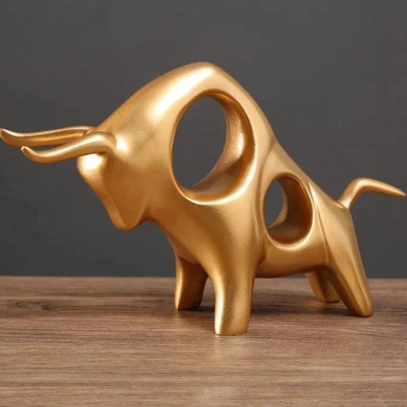 Estátua Abstrata de Touro Dourado em Resina para Decoração de Interiores