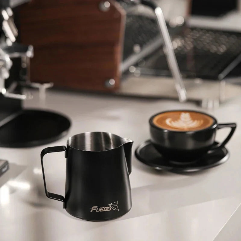 Jarra de Aço Inoxidável para Latte Art e Espresso - Utensílio Profissional para Baristas