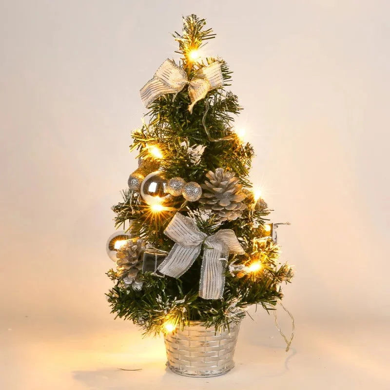 Mini Árvore de Natal LED com Enfeites e Agulhas de Pinheiro – Decoração Festiva