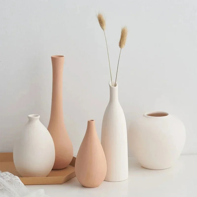 Vaso de Cerâmica para Arranjos Florais - Design Moderno e Elegante