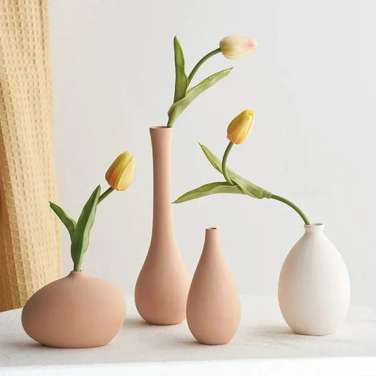 Vaso de Cerâmica para Arranjos Florais - Design Moderno e Elegante